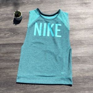 Like New - Nike sleeveless top